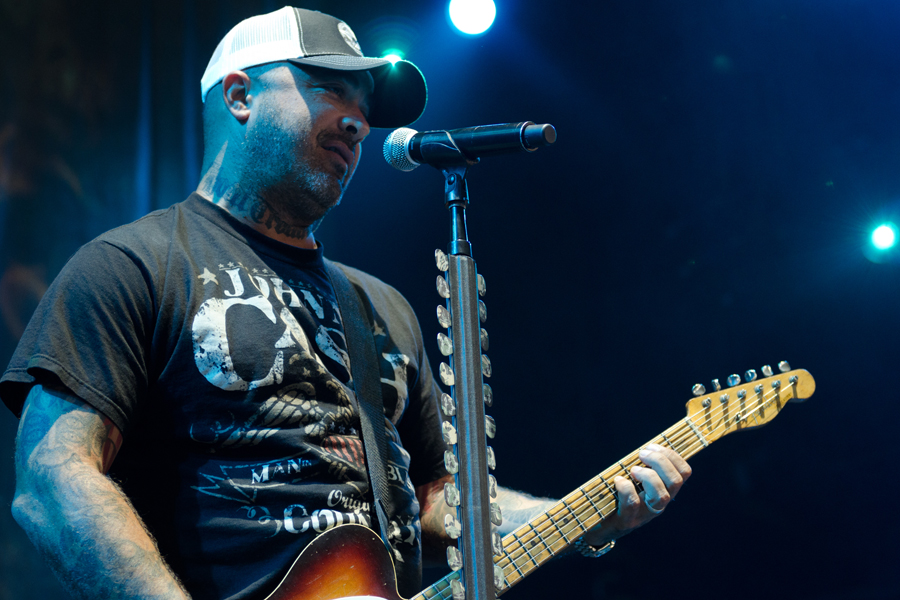 Staind at Uproar Festival